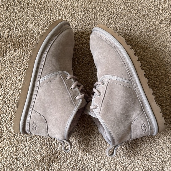 Ugg Women's Neumel Boots Oyster Grey Lace Up Booties - Picture 5 of 9